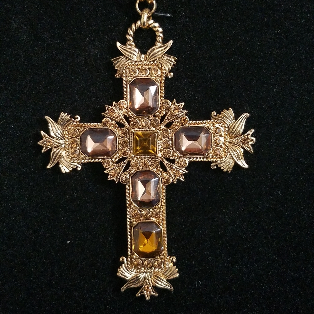 Real Collectibles Jeweled Cross